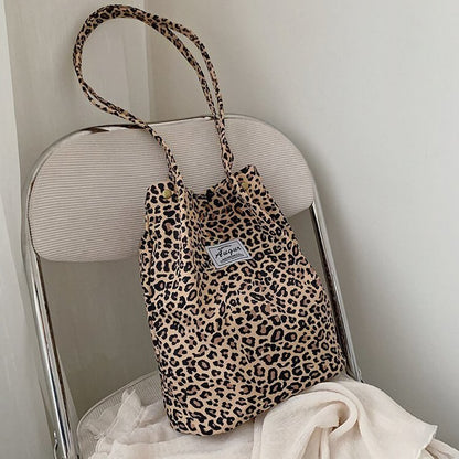 Korean Chic Big Casual Tote Bag Leopard Shoulder Bag Ladies Canvas Bag New Shopping Bag Student Print Handbag Bolsa Mujer