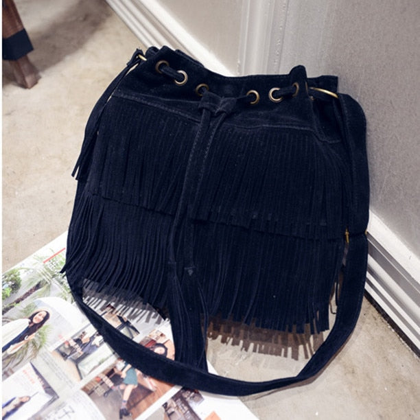 Fashion Retro Faux Suede Fringe Women Messenger Bags Tote New Handbag Tassel Shoulder Handbags Crossbody Bag Tassel Bucket