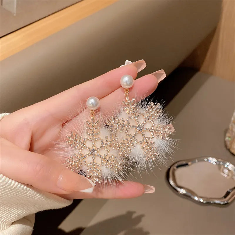 Christmas Earrings for Women Jewelry Girl Snowflakes Fluff Pendant Zircon Pearl Female Gifts Ear Studs
