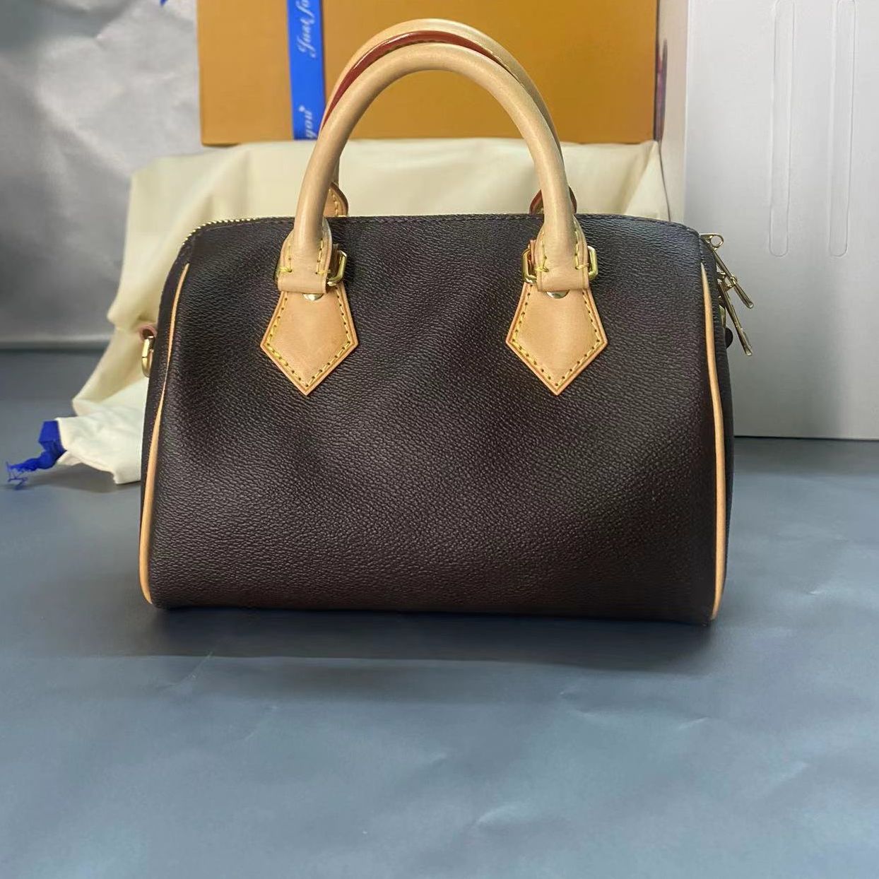 Black shoulder bag 2023 Women&#39;s fashion Baldauren brand handbag Top messenger bag Chain bag Black messenger bag Wallet Canvas